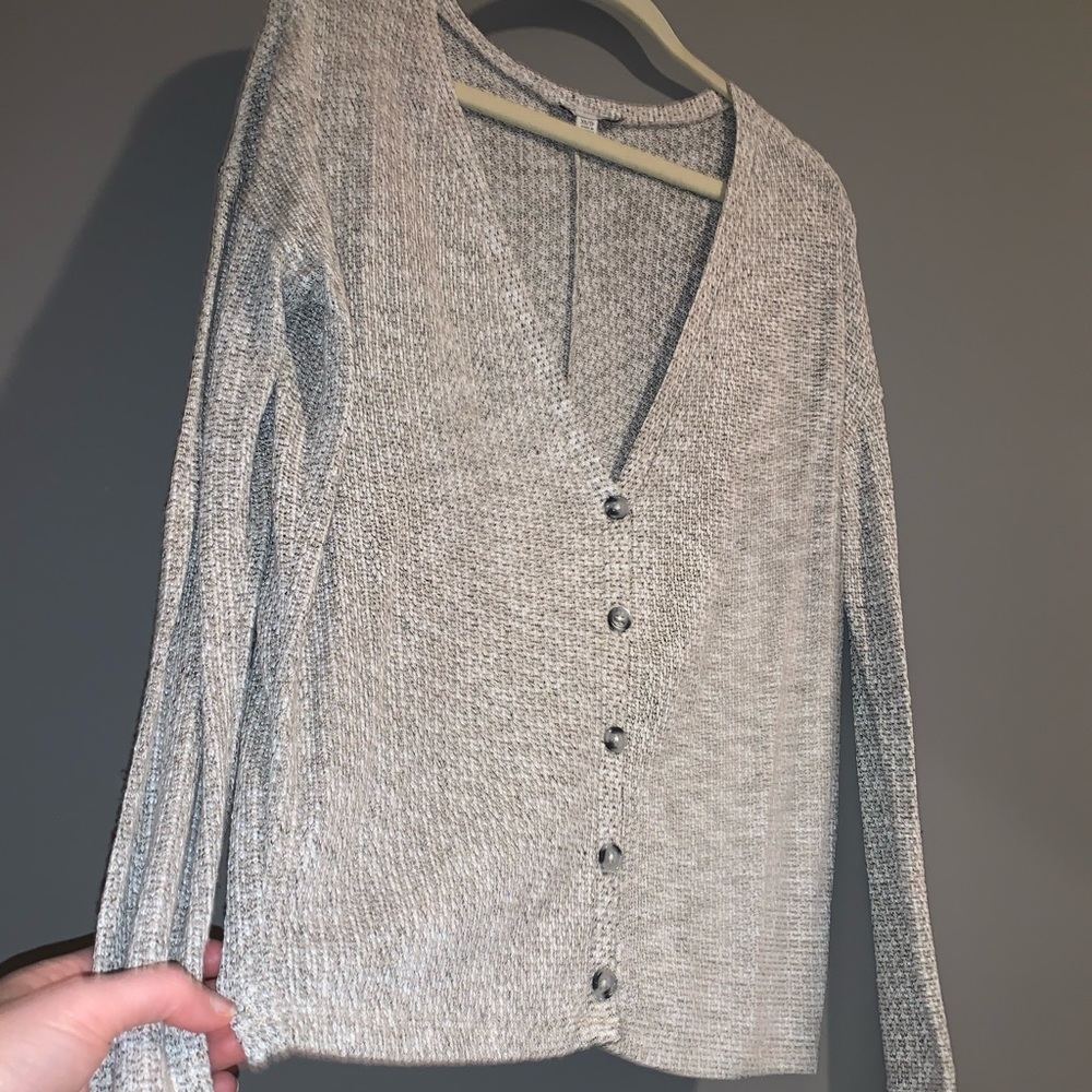 Women’s express cardigan
